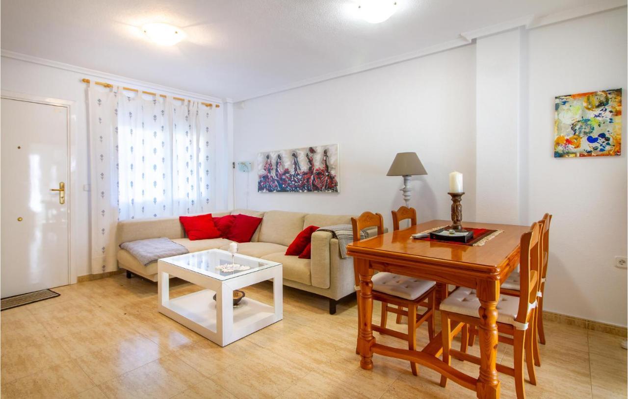 4 Bedroom Cozy Home In Pilar De La Horadada Εξωτερικό φωτογραφία